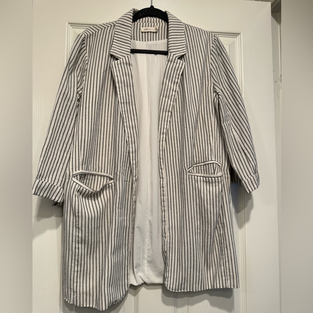 Casual fun pinstripe blazer